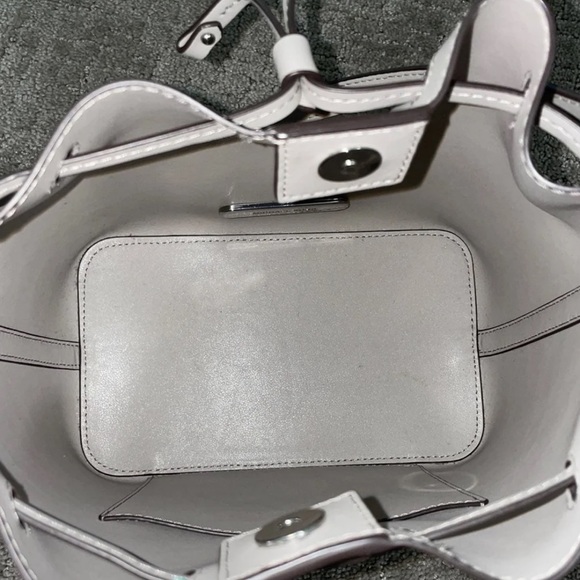 Michael Kors Eden Medium Drawstring Bucket Shoulder Bag - Picture 5 of 5